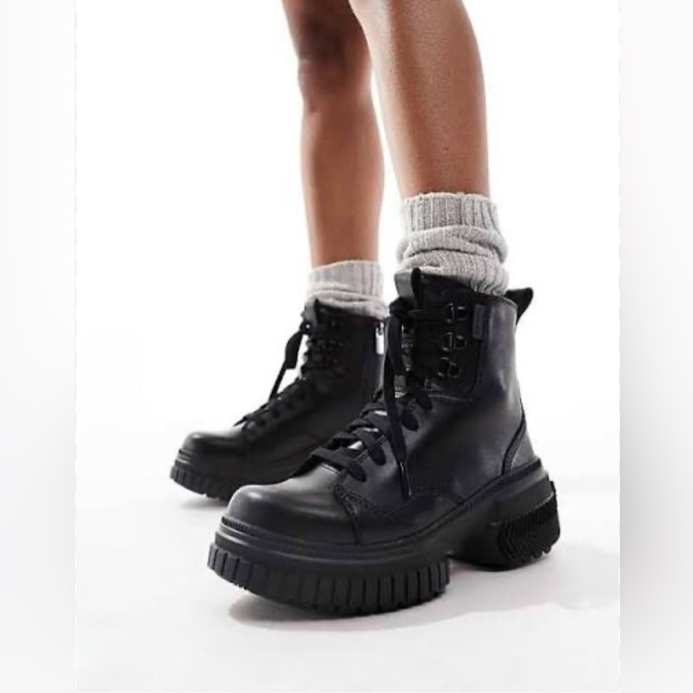 Sorel ONA AVE Women’s Black Waterproof Leather Platform Combat Boot Size 9